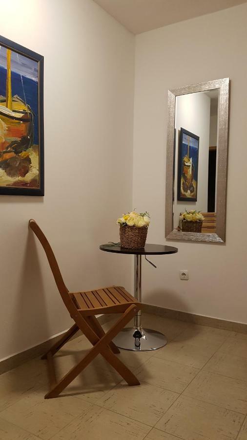 Apartment Lavanda Garden Раб Екстер'єр фото